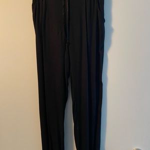 Aritzia Talula Joggers